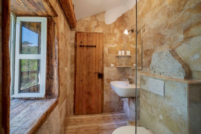 Image No.27-4 Bed Villa for sale