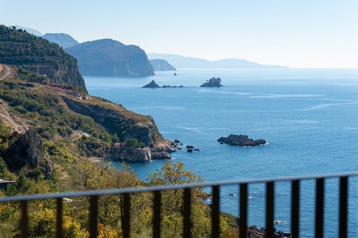 Image No.29-4 Bed Villa for sale