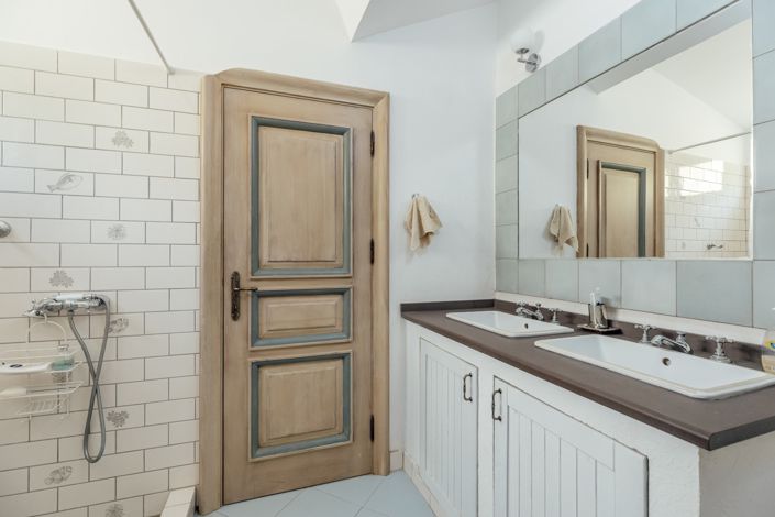 Image No.27-3 Bed Villa for sale