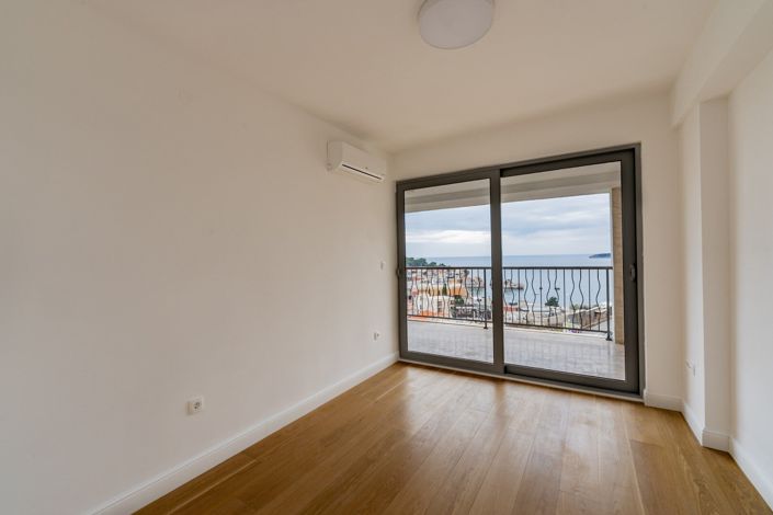 Image No.6-3 Bed Apartment for sale