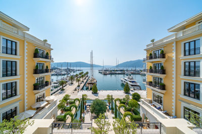 1-tivat-porto-montenegro-luxury-2bdr-apartmen