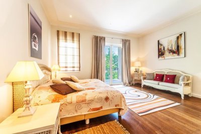 11-tivat-porto-montenegro-two-bedroom-apartme