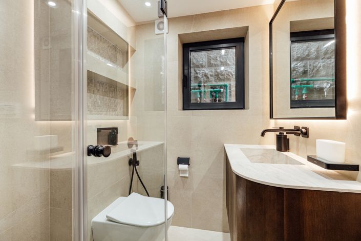 Image No.23-Villa de 4 chambres à vendre à Kotor