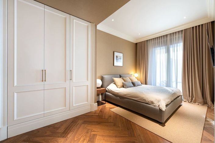 Image No.12-5 Bed Apartment for sale