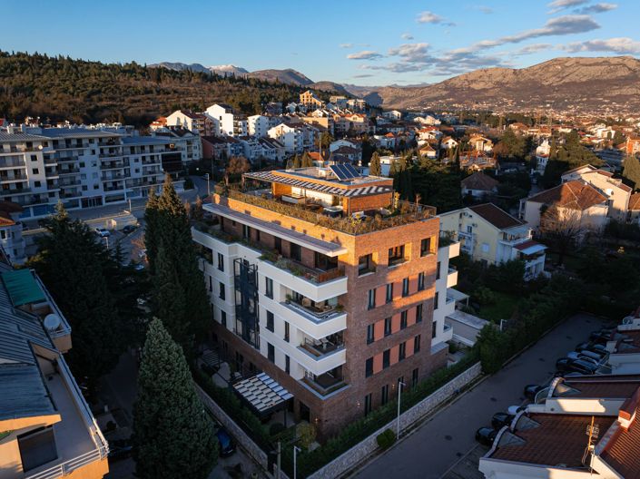 Image No.2-5 Bed Apartment for sale