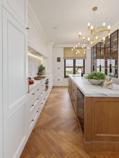 Image No.9-5 Bed Apartment for sale