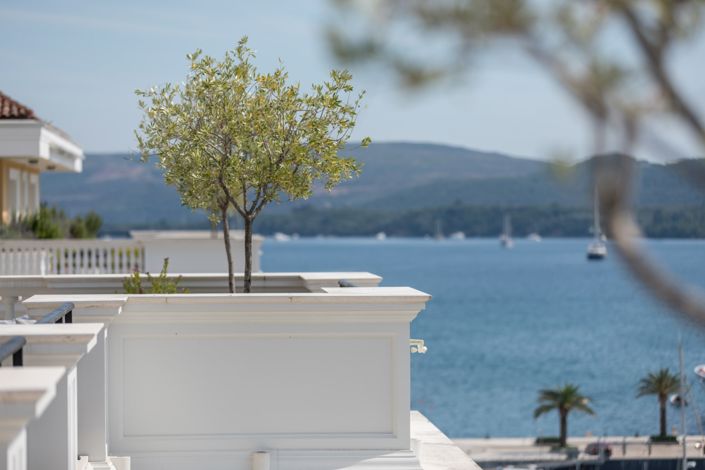 Image No.15-4 Bed Apartment for sale