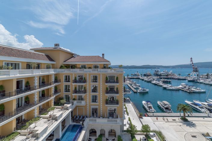 Image No.16-4 Bed Apartment for sale