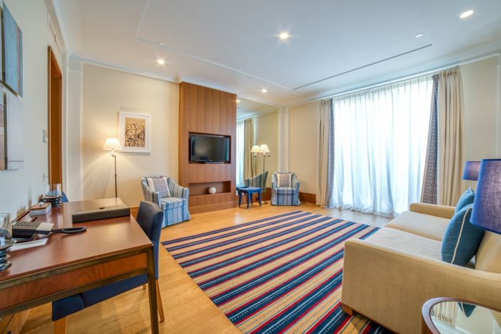 Image No.27-4 Bed Apartment for sale