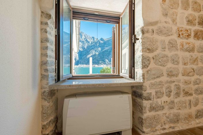 Image No.14-3 Bed House for sale