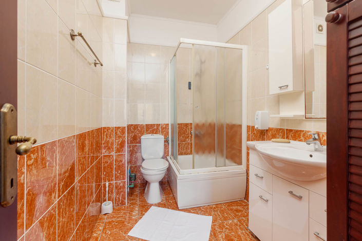 Image No.14-2 Bed Apartment for sale