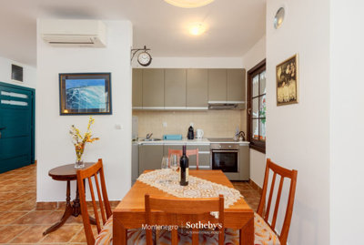 7-2bdr-luxury-apartment-kostanjica
