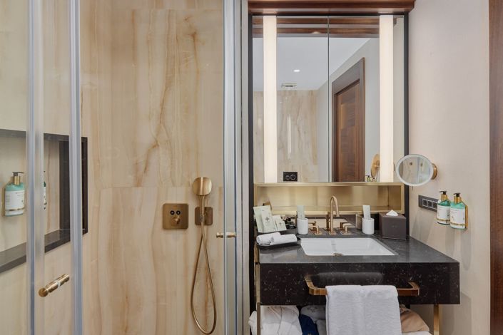 Image No.9-1 Bed Hotel for sale