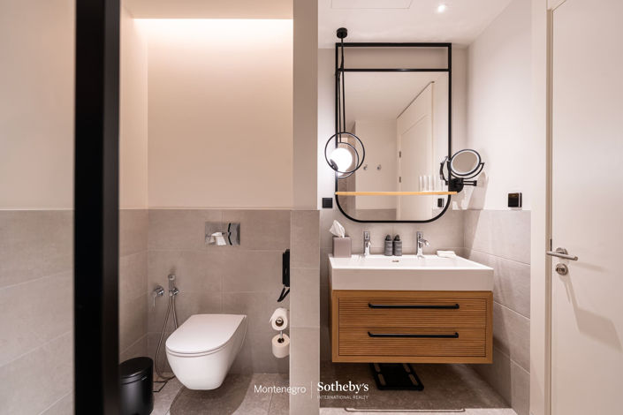 Image No.10-1 Bed Apartment for sale