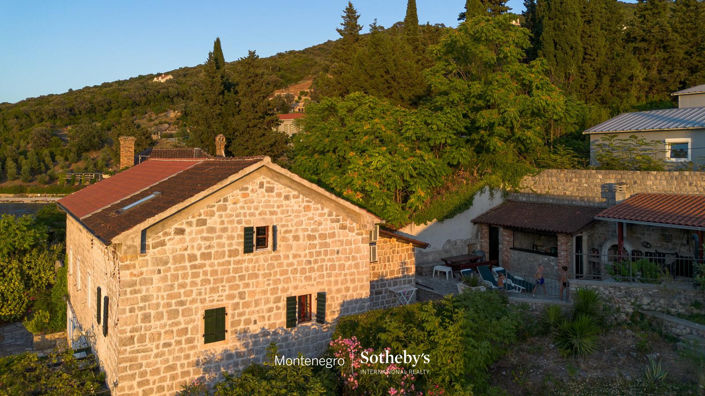 Image No.11-Maison de 2 chambres à vendre à Herceg Novi