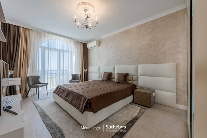 Image No.15-5 Bed Villa for sale