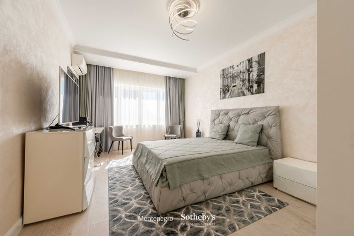 Image No.18-5 Bed Villa for sale