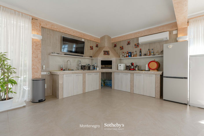 Image No.23-5 Bed Villa for sale