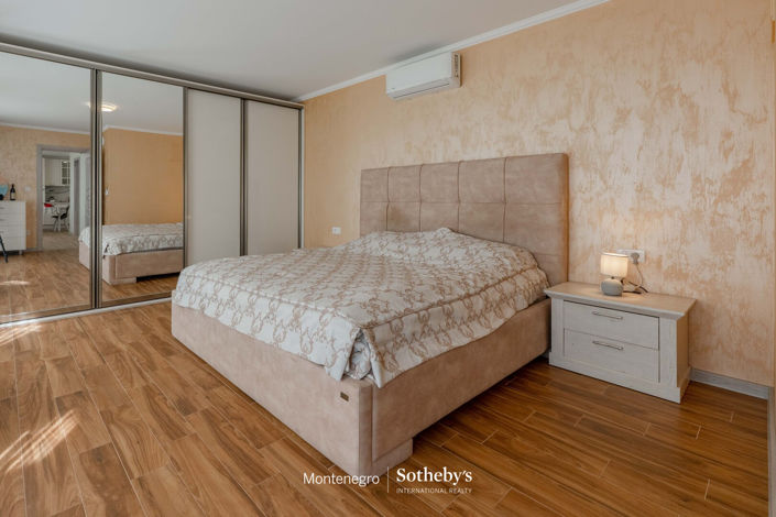 Image No.26-5 Bed Villa for sale