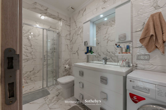 Image No.27-5 Bed Villa for sale