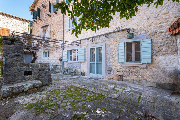 Image No.15-Appartement de 2 chambres à vendre à Kotor