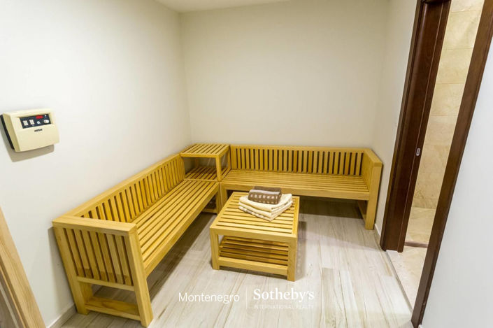 Image No.20-Villa de 5 chambres à vendre à Herceg Novi