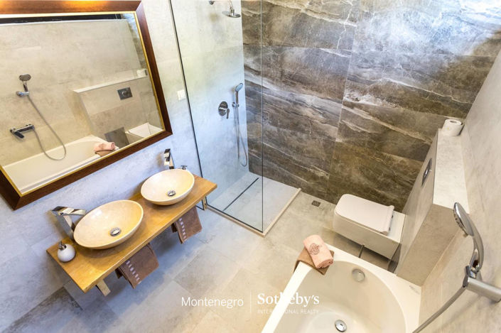 Image No.21-Villa de 5 chambres à vendre à Herceg Novi