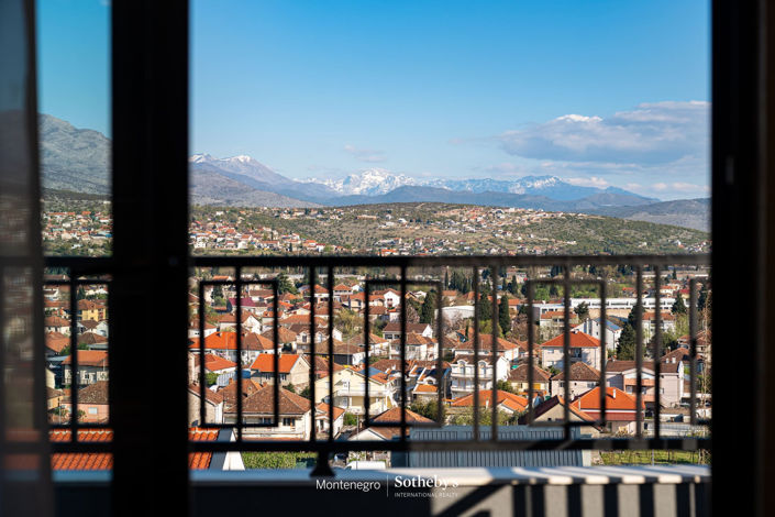 Image No.28-2 Bed Apartment for sale