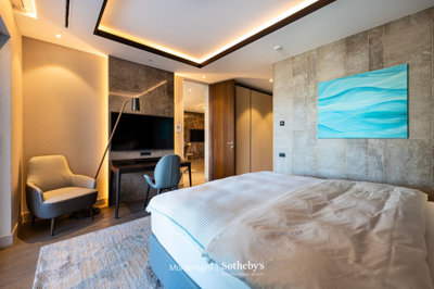 luxury-2-bed-apartment-in-tivat-14