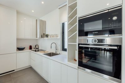 9-luxury-one-bedroom-apartment-with-a-garage