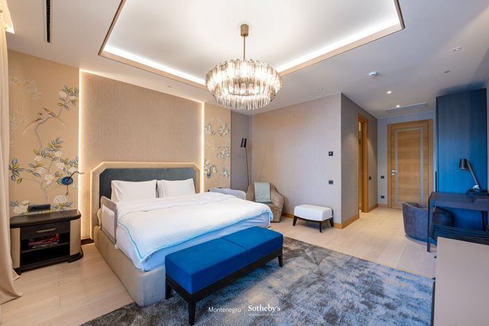 Image No.16-5 Bed Apartment for sale