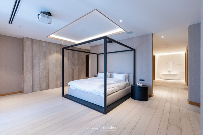 Image No.20-5 Bed Apartment for sale