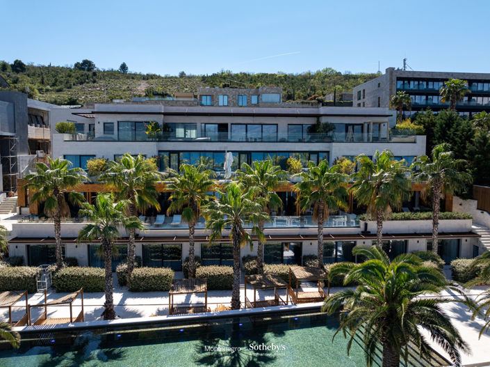 Image No.26-5 Bed Apartment for sale