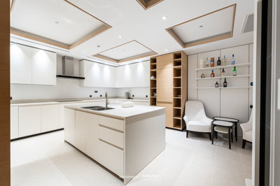 luxury-5-bed-apartment-in-tivat-15