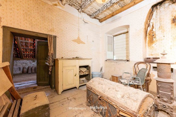 Image No.12-Villa de 4 chambres à vendre à Prcanj