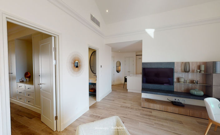 Image No.10-1 Bed Apartment for sale