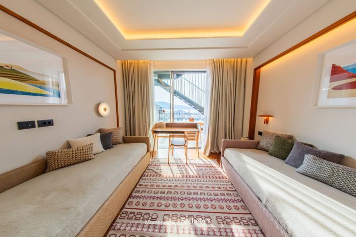 Image No.17-7 Bed Apartment for sale