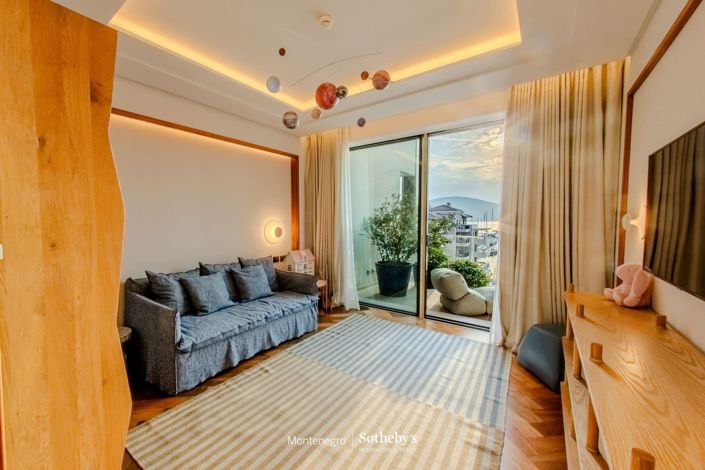 Image No.22-7 Bed Apartment for sale