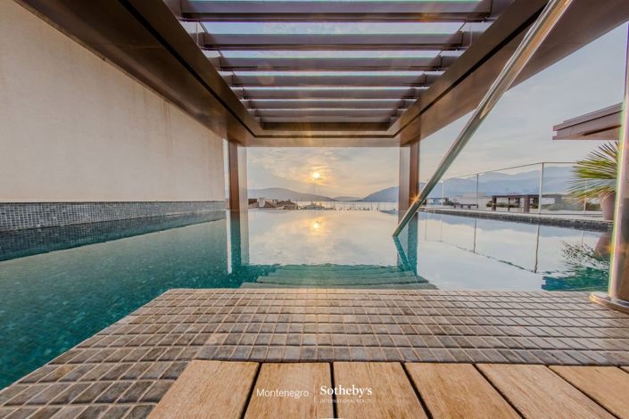 Image No.24-7 Bed Apartment for sale