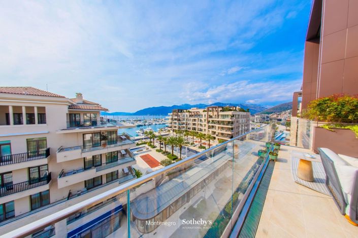 Image No.29-7 Bed Apartment for sale