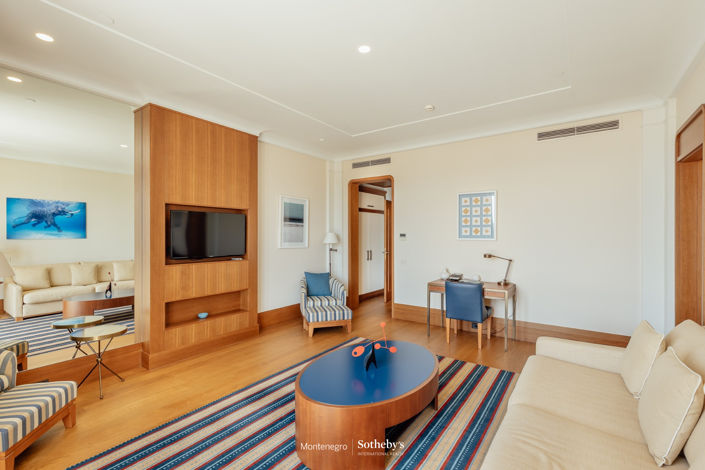 Image No.14-4 Bed Apartment for sale