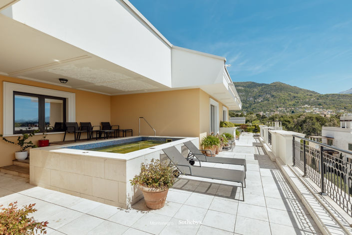 Image No.22-4 Bed Apartment for sale