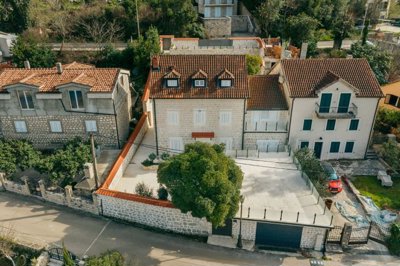 16-kotor-ljuta-stone-villa-on-the-first-line-