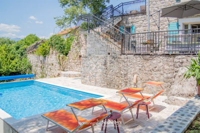 3-luxury-stone-house-with-a-pool-lustica