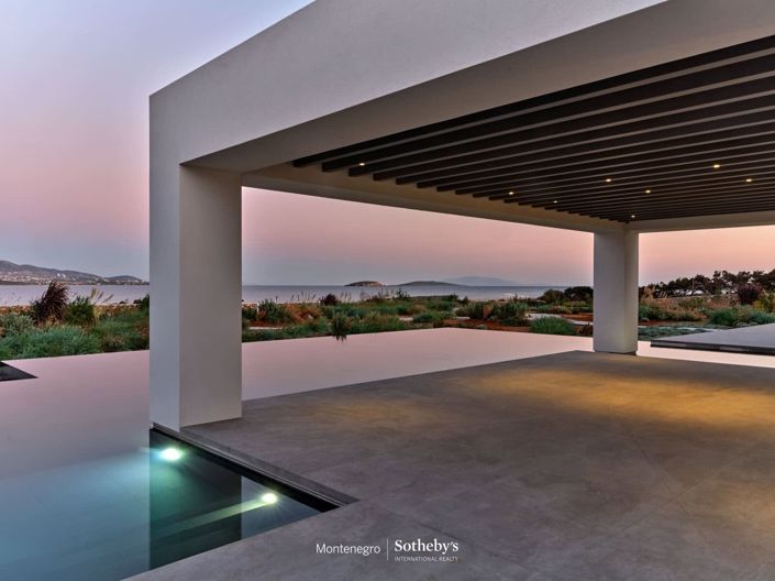 Image No.22-8 Bed Villa for sale