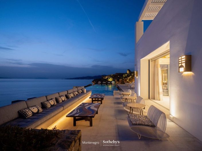 Image No.25-6 Bed Villa for sale