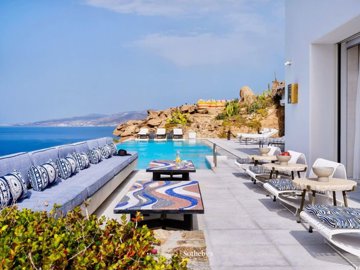 greece-sothebys-international-realty-chamade3
