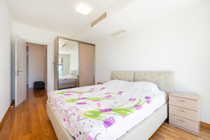 Image No.11-1 Bed Apartment for sale
