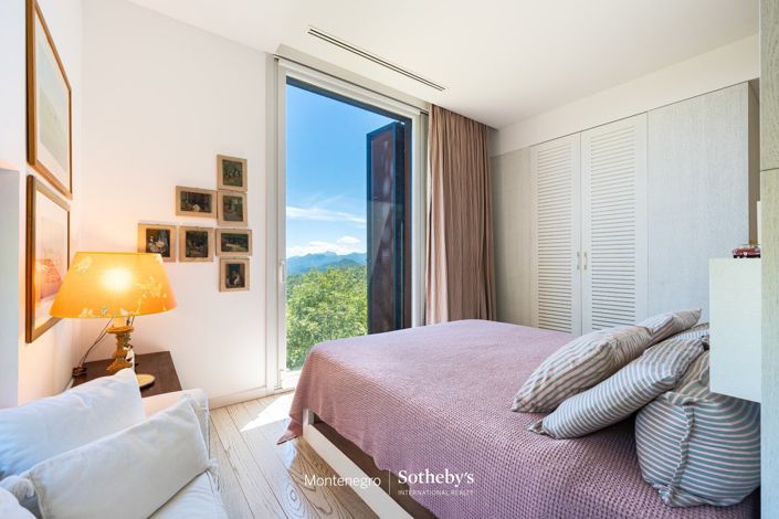 Image No.24-5 Bed Villa for sale