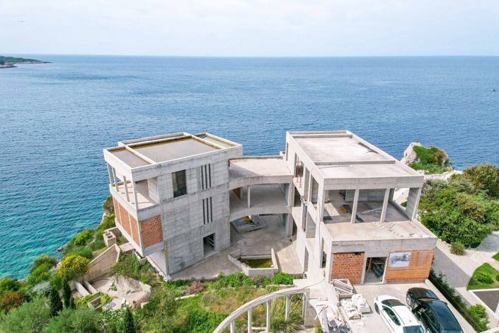 Image No.25-8 Bed Villa for sale